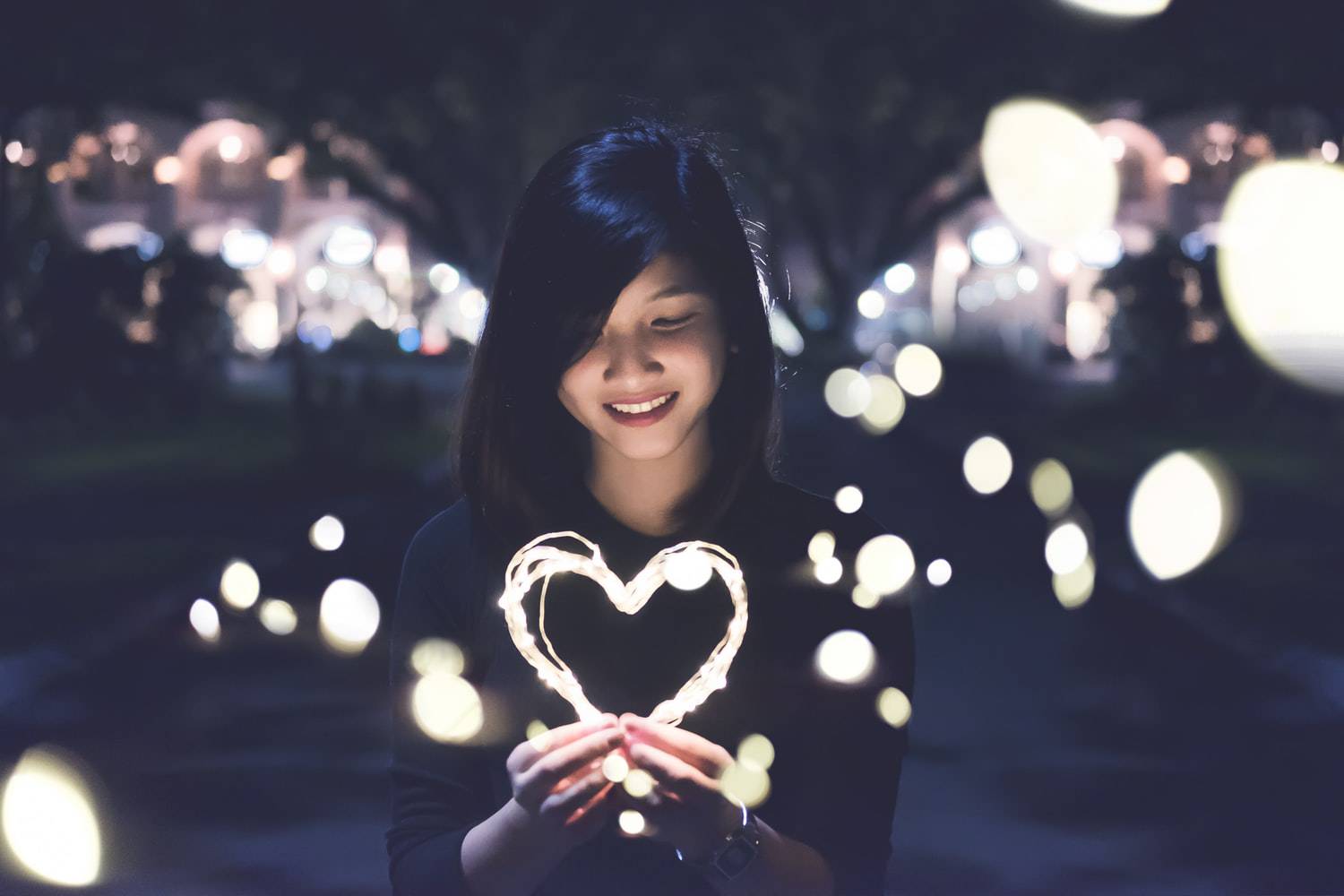 Diese 5 Sternzeichen werden ihre Herzen für die Liebe im Jahr 2020 öffnen