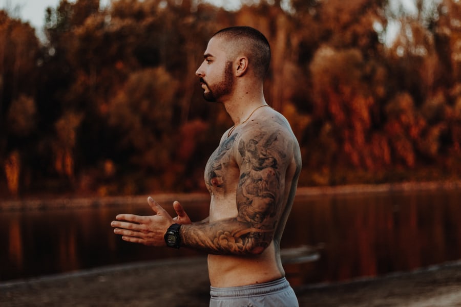 Was die Wahl der Körperstelle deines Tattoos über dich aussagt