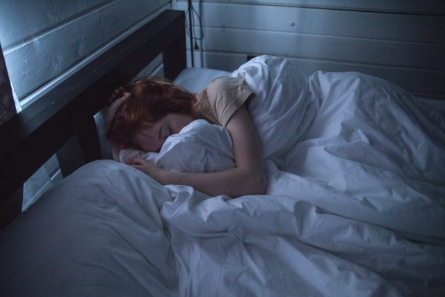 Wie kann man die Nacht durchschlafen, ohne aufzuwachen?