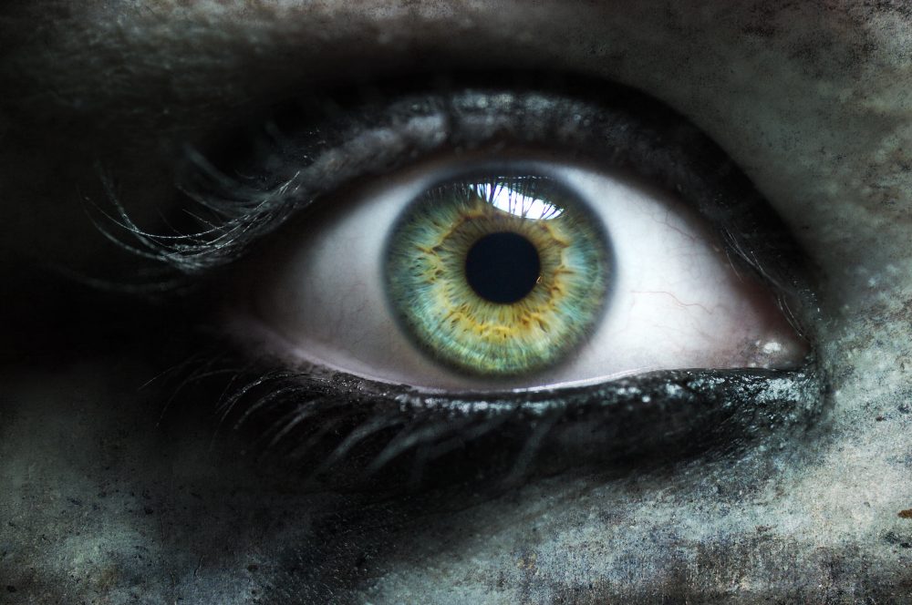 Leute auf TikTok sind sich sicher: Das sind die Zeichen für den bösen Blick