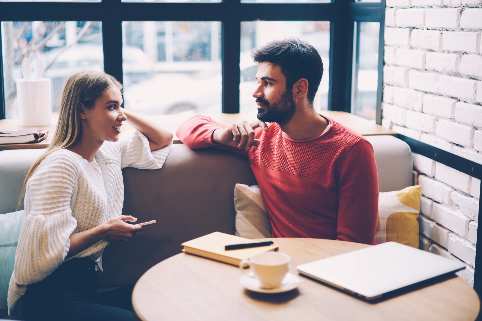 Was ist das Gegenteil von Liebe? Hass oder Gleichgültigkeit?