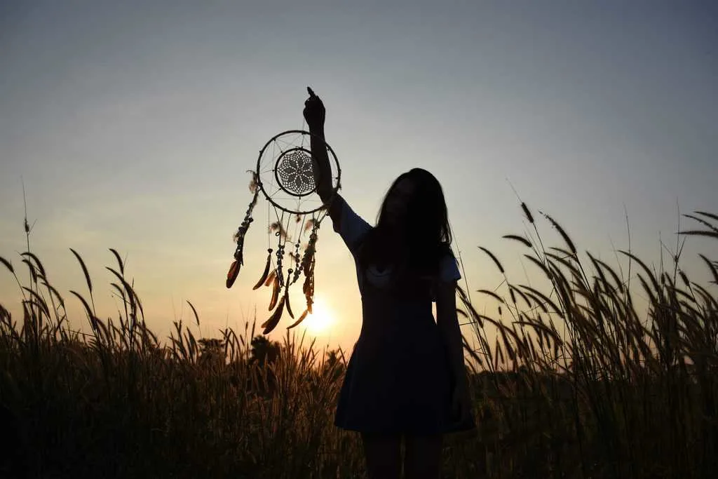 Traumfänger und ihre Bedeutung: Das spirituelle Symbol der Indianer