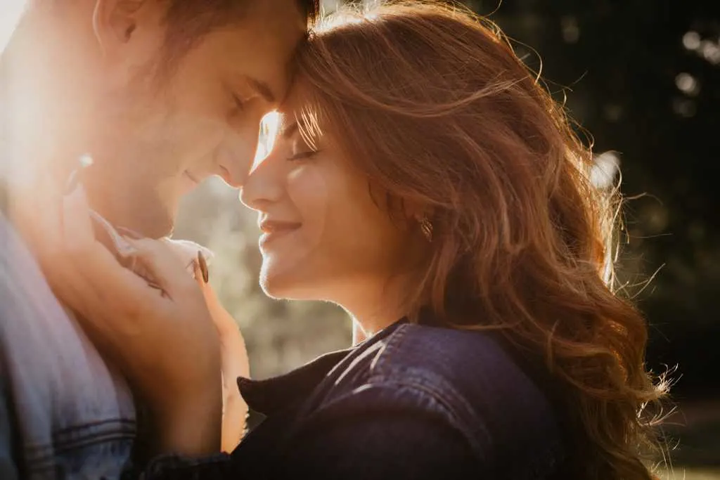 Was bringt einen Mann dazu, dich zu beschützen: 10 Geheimnisse enthüllt!