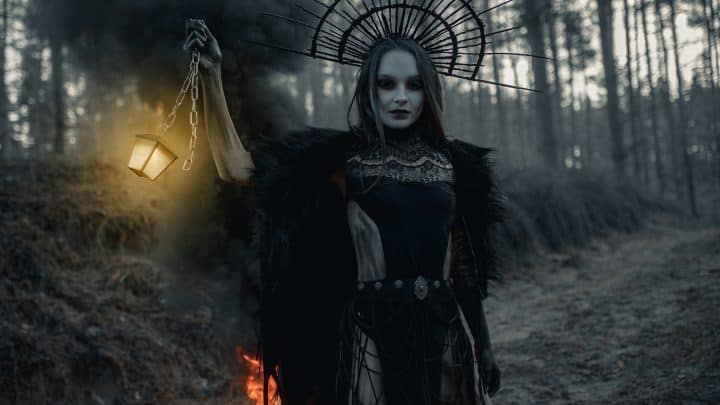 Hela, Göttin des Todes: Die allmächtige Königin der Unterwelt