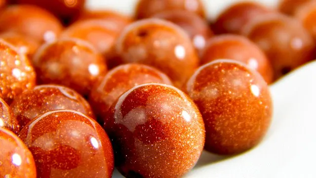 Goldfluss: Der Stein der Lebenskraft