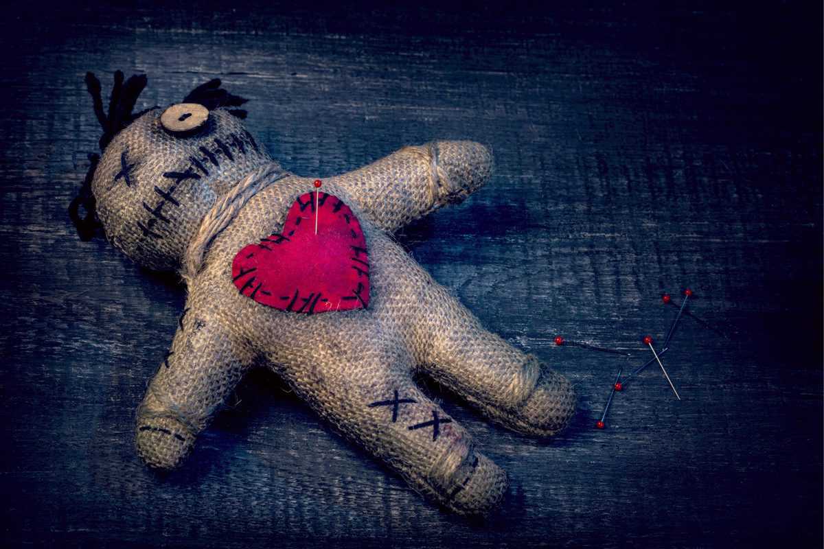 Voodoo Puppe mit Nadel und Anleitung Wanga Doll blue Heilung Voodoopuppe