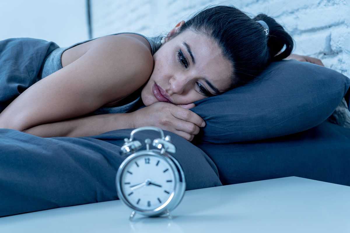 Was die Uhrzeit, zu der Sie nachts aufwachen, über Ihre Gesundheit aussagt