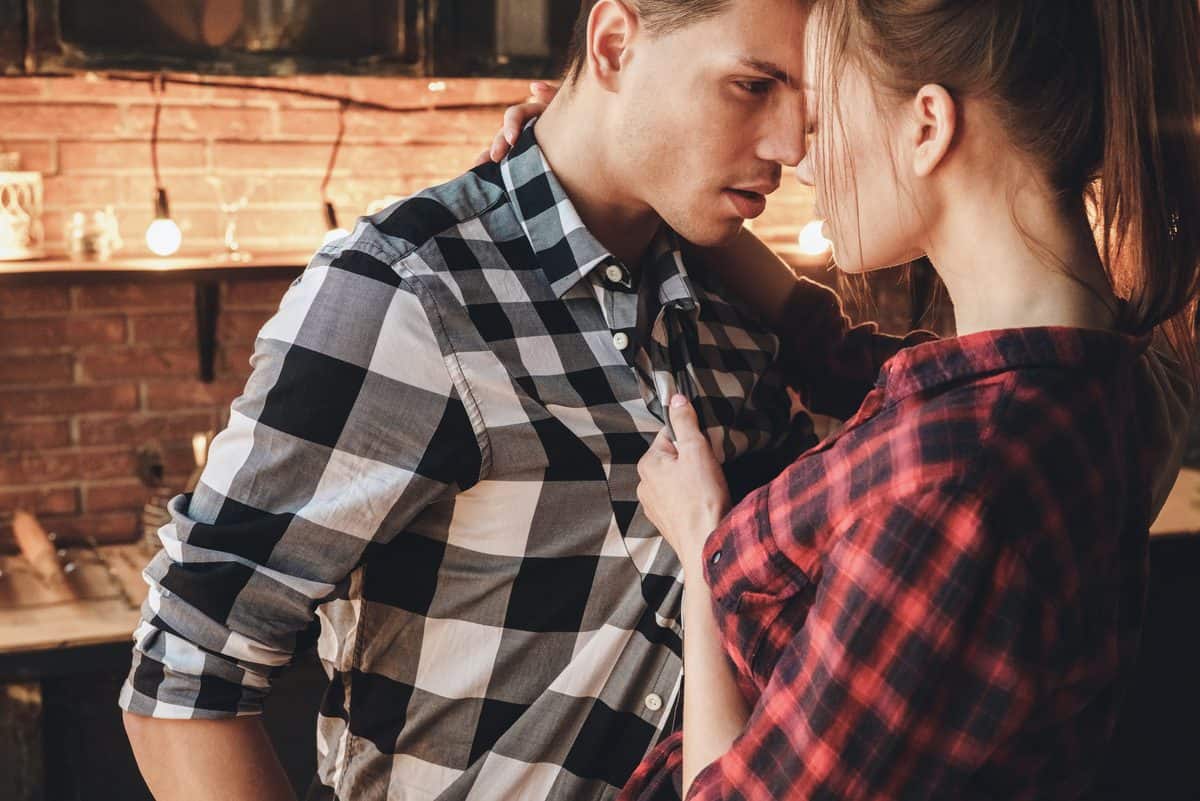 Warum intensive Chemie nicht immer Liebe bedeutet – 5 Hinweise, die alarmieren!