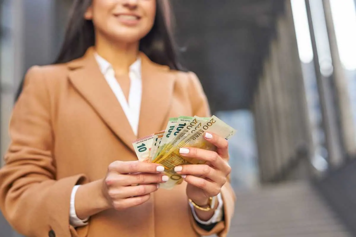 Astrologisches Finanzjahr 2025: diese 6 Sternzeichen sind die Gewinner