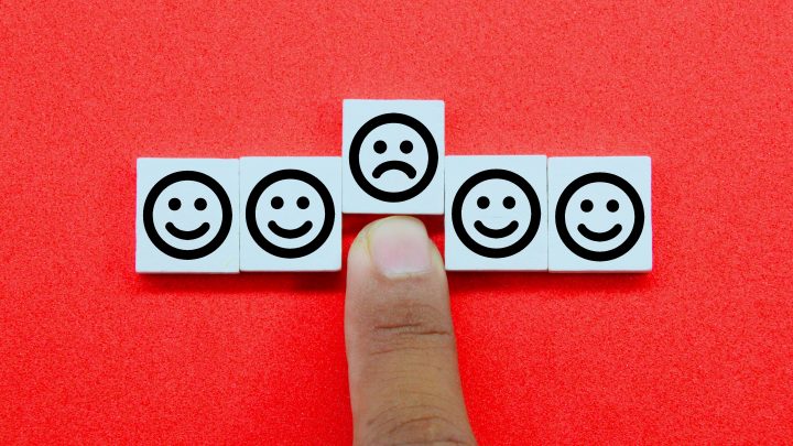 Was ist toxische Positivität und wie erkennt man sie?