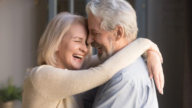 Beziehungstipps von einem glücklich verheirateten Paar mit über 72 Jahren
