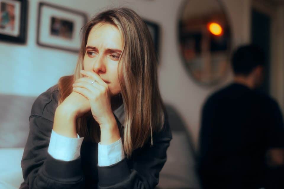 Wie du einen Narzissten in Angst versetzt: 11 unfehlbare Strategien