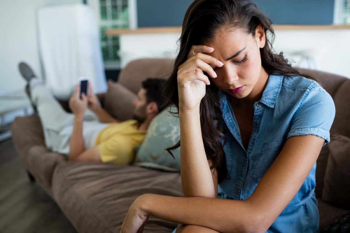 6 Dinge, die deinen Partner dazu bringen, dich zu verachten
