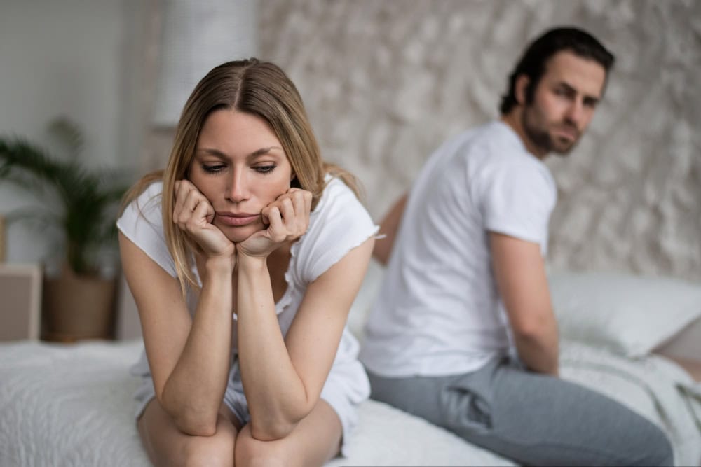 Macht dich deine Beziehung depressiv? 10 Anzeichen, die du nicht auf die leichte Schulter nehmen solltest