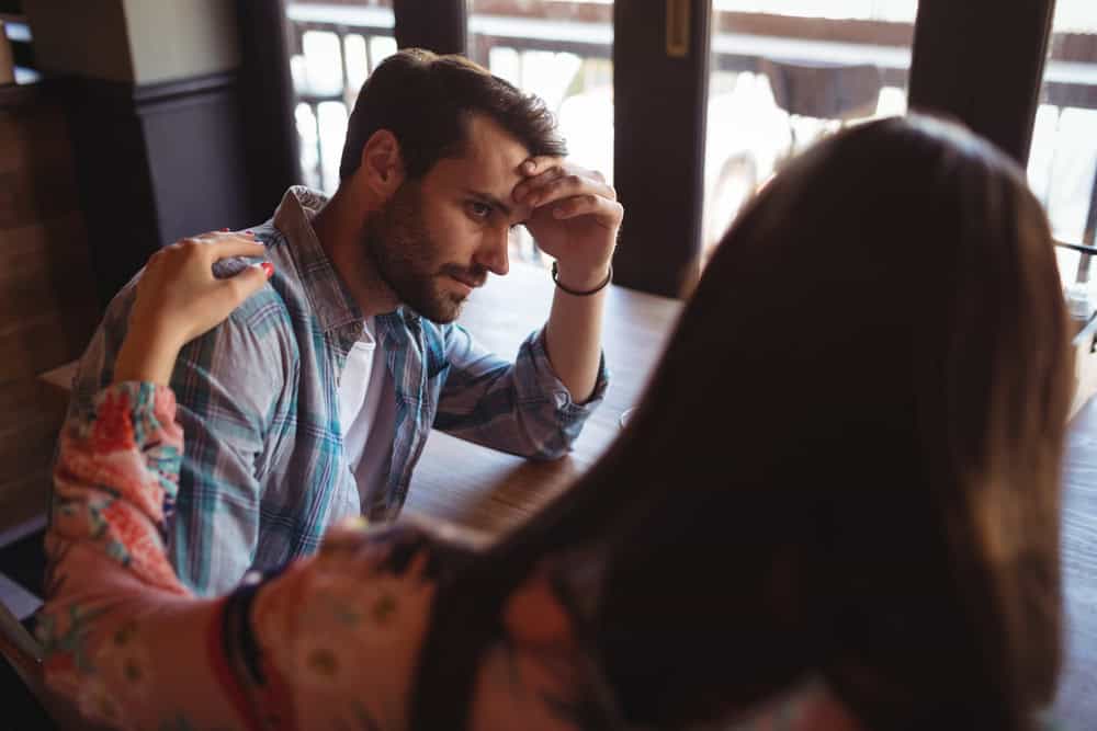 Diese 8 Angewohnheiten lassen Männer das Interesse an dir verlieren