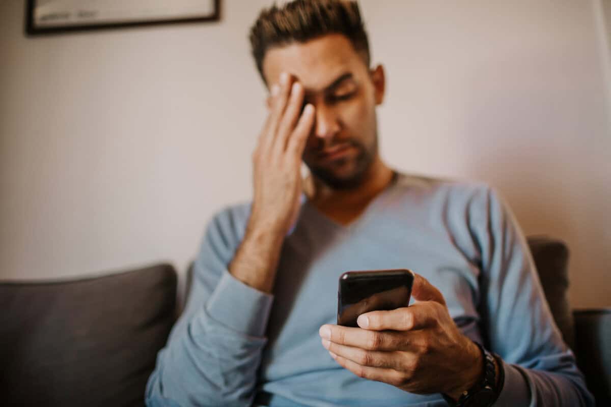 Diese 11 inneren Prozesse f&uuml;hren M&auml;nner Schritt f&uuml;r Schritt in die Untreue